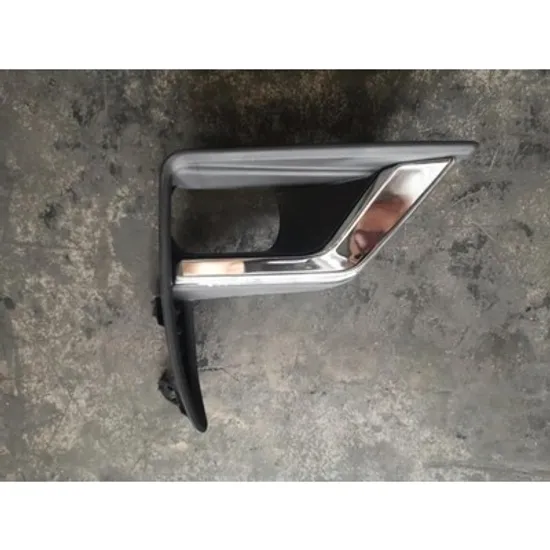 Grila Bara TOYOTA LAND CRUISER PRADO J15 2009-> Grila bara fata DREAPTA Perioada 2017 2018 2019 2020 2021 2022 2023 2024