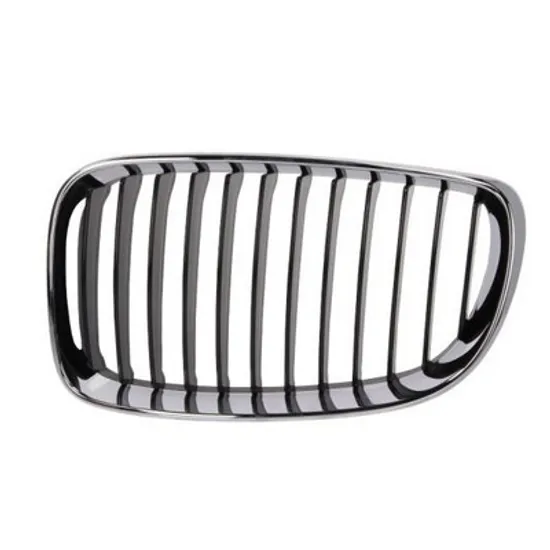 Grila Radiator BMW 1 E81 2006->2011 Grila radiator stanga, negru/crom 2007-> Perioada 2007 2008 2009 2010 2011