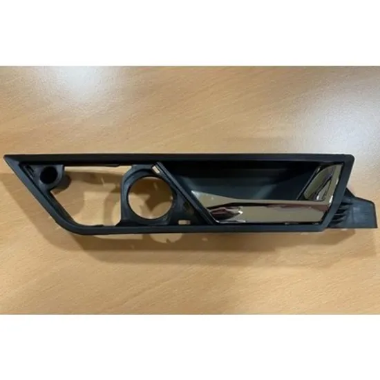 Maner Usa SKODA FABIA 3 2014->2020 Maner usa fata interioara cromat /negru DREAPTA Perioada 2018 2019 2020 2021