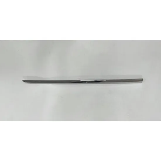 Bandou Usa BMW 7 G11 2015-> Bandou Usa spate cromat DREAPTA Perioada 2019 2020 2021 2022