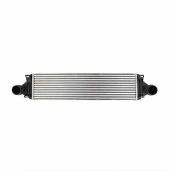 Intercooler VOLVO V40 2012-> Radiator intercooler 2.0 T2-T3-T4-T5 benzina - 2.0 D4 diesel (665x173x64) Perioada 2012 2013 2014 2015 2016 2017