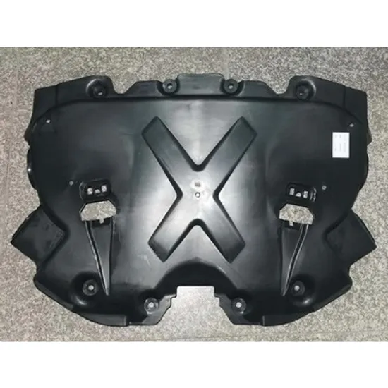 Scut Motor MERCEDES S-CLASS W222 2013->2020 Scut motor central plastic Perioada 2017 2018 2019 2020