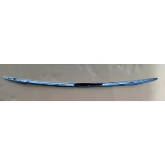 Ornament Capota spate MERCEDES E-CLASS W213 2016-> Bandou cromat Capota spate (sedan) Perioada 2016 2017 2018 2019 2020