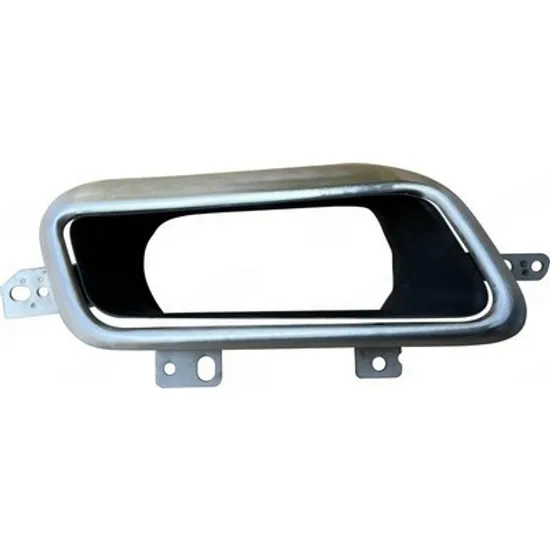 Bandou spate LAND ROVER RANGE ROVER SPORT 2 2013->2021 Ornament spate Bandou esapament argintiu STANGA Perioada 2018 2019 2020 2021 2022