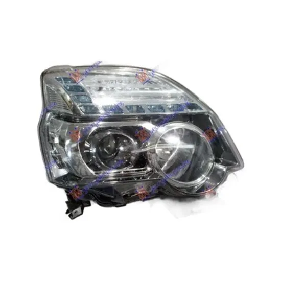 Faruri NISSAN X-TRAIL T30 2001->2013 Far 2010-> E dreapta Perioada 2010 2011 2012 2013