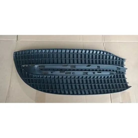 Grila Bara MERCEDES S-CLASS W222 2013->2020 Grila bara fata DREAPTA Perioada 2017 2018 2019 2020