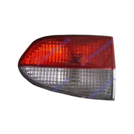 Stop Spate HYUNDAI H-1 1997->2007 Lampa spate dreapta interioara ->01 Perioada 1997 1998 1999 2000 2001