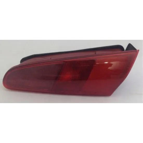 Stop Spate ALFA ROMEO 166 1998->2007 Lampa stop spate interioara (O) DREAPTA Perioada 1998 1999 2000 2001 2002 2003 2004 2005 2006 2007
