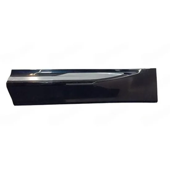 Bandou Usa VOLVO XC60 2 2017-> Bandou Usa spate pentru vopsit (cromat) DREAPTA Perioada 2017 2018 2019 2020 2021 2022