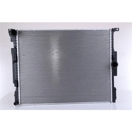 Radiator apa BMW 3 Gran Turismo F34 2012->, 3 F30 2011->2018 pentru 330 i, perioada 2015 2016 2017 2018 2019 2020 2021