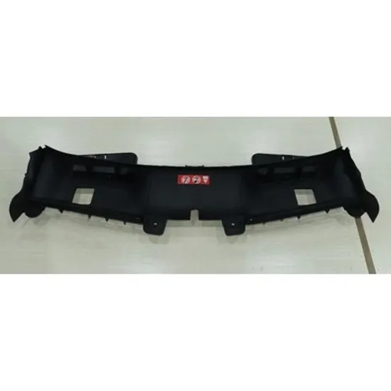 Capac Panou Fata MERCEDES GLK-CLASS X204 2008->2015 Acoperire Panou fata plastic superior Perioada 2012 2013 2014 2015