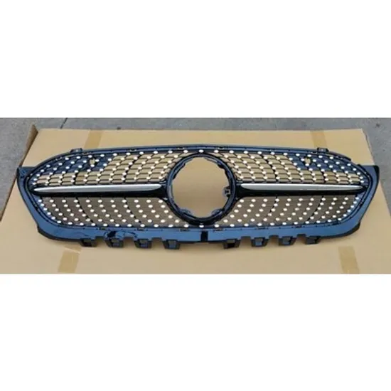 Grila Radiator MERCEDES A-CLASS W177 2018-> Grila radiator neagra cu bandou negru (cu senzori parcare) (AMG-LINE) Perioada 2018 2019 2020 2021 2022 2023 2024