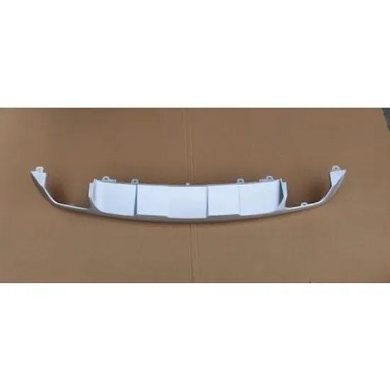 Spoiler Bara spate MERCEDES GLK-CLASS X204 2008->2015 Spoiler Bara spate argintiu Perioada 2012 2013 2014 2015
