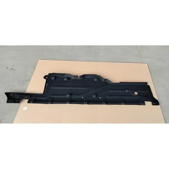Scut Motor MERCEDES R-CLASS W251 2005->2017 Scut motor plastic DREAPTA Perioada 2006 2007 2008 2009 2010
