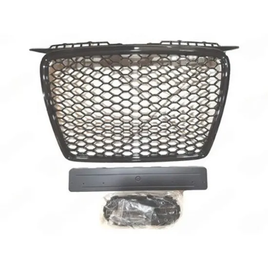 Grila Radiator AUDI A3 8P1 2003->2012 Grila radiator (RS LOOK) negru neted (cu Suport numar detasabil) Perioada 2003 2004 2005 2006 2007 2008
