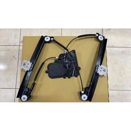 Macara Usa TESLA MODEL 3 2017-> Macara usa fata electrica fara motor STANGA Perioada 2017 2018 2019 2020 2021 2022 2023