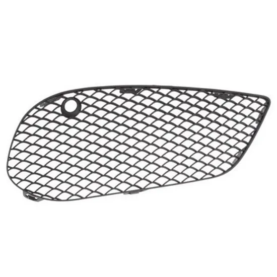 Grila Bara MERCEDES C-CLASS W205 2013-> Grila bara fata laterala AMG LINE dreapta Perioada 2014 2015 2016 2017 2018