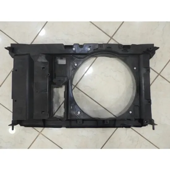 Trager PEUGEOT 307 2000->2011 Panou fata trager benzina/diesel cu A/C fara intercooler Perioada 2005 2006 2007