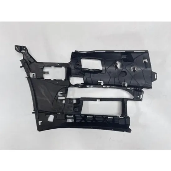 Suport Proiector BMW 7 G11 2015-> Suport proiector plastic STANGA Perioada 2015 2016 2017 2018 2019