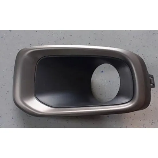 Ornament Proiector JEEP RENEGADE 2014->2021 Rama proiector (gri/negru) STANGA Perioada 2014 2015 2016 2017 2018