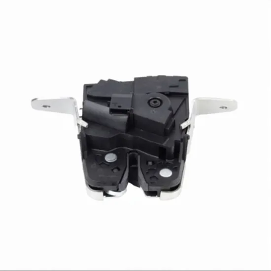 Inchizator Capota spate MERCEDES CLS C218 2011->2017 Broasca Capota spate electrica cu deschidere automata (4pini) Perioada 2010 2011 2012 2013 2014