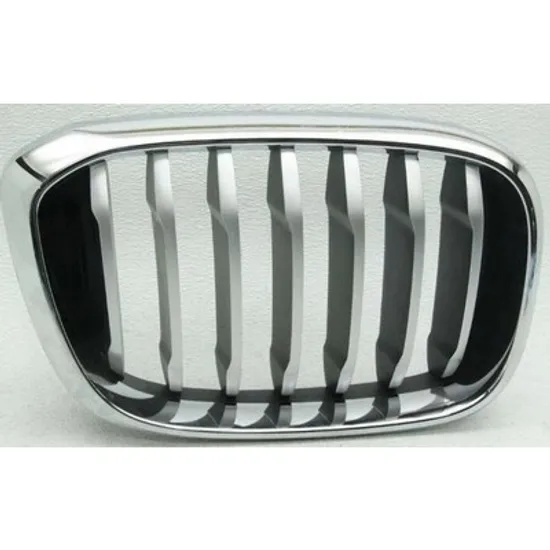 Grila fata BMW X3 G01 2017-> Grila laterala (X-LINE) DREAPTA Perioada 2017 2018 2019 2020 2021