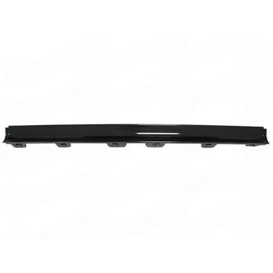 Bandou Bara spate MERCEDES C-CLASS W206 2022-> Bandou Spoiler Bara spate central vopsit negru (C43/C63 AMG) Perioada 2022 2023 2024 2025