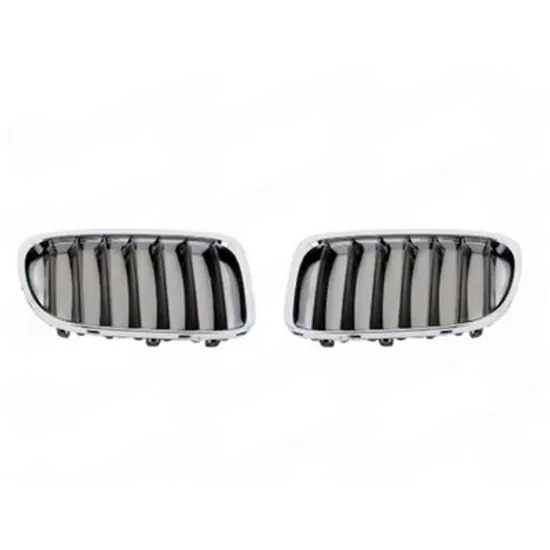 Grila fata BMW X1 E84 2009->2015 Grila laterala (cromat/negru ) SET (SPORT-LINE) Perioada 2009 2010 2011 2012 2013