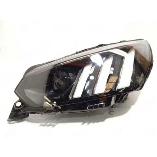 Faruri PEUGEOT 2008 2 2019-> Far FULL LED (VALEO) STANGA Perioada 2019 2020 2021 2022 2023