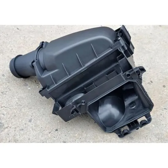Carcasa filtru aer MERCEDES B-CLASS W246 2011->2018 Carcasa filtru aer Perioada 2014 2015 2016 2017 2018 2019