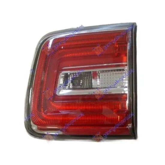 Stop Spate NISSAN PATROL 6 2010-> Lampa spate interioara LED E dreapta Perioada 2014 2015 2016 2017 2018 2019 2020