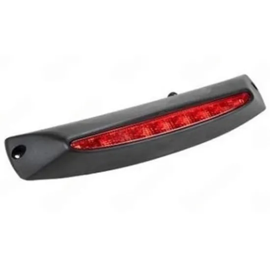 Stop Spate IVECO DAILY 4 2006->2012 Lampa stop suplimentara cu rama (E) Perioada 2007 2008 2009 2010 2011