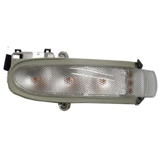 Semnalizator MERCEDES C-CLASS W203 2000->2007 Semnal in oglinda exter dr Perioada 2000 2001 2002 2003