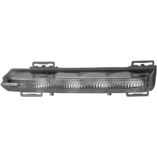 Lampa pozitie daylight dreapta MERCEDES CLA C117 2013->2019 perioada 2013 2014 2015 2016 2017 2018 2019 pana la an de fabricatie 2014, cu LED, dreptunghiular, pentru Design/Sport/Fascina