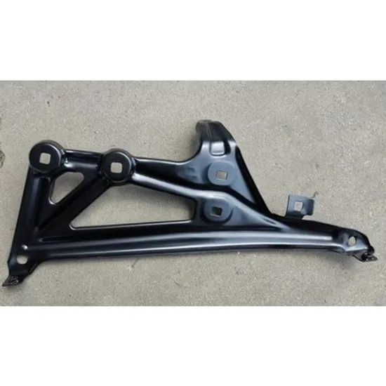 Suport Aripa fata BMW X1 F48 2014-> Suport Aripa fata DREAPTA Perioada 2015 2016 2017 2018 2019