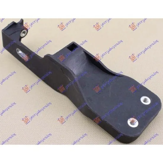 Suport Far MERCEDES GLK-CLASS X204 2008->2015 Suport far PLASTIC inferior stanga Perioada 2008 2009 2010 2011 2012 2013 2014 2015