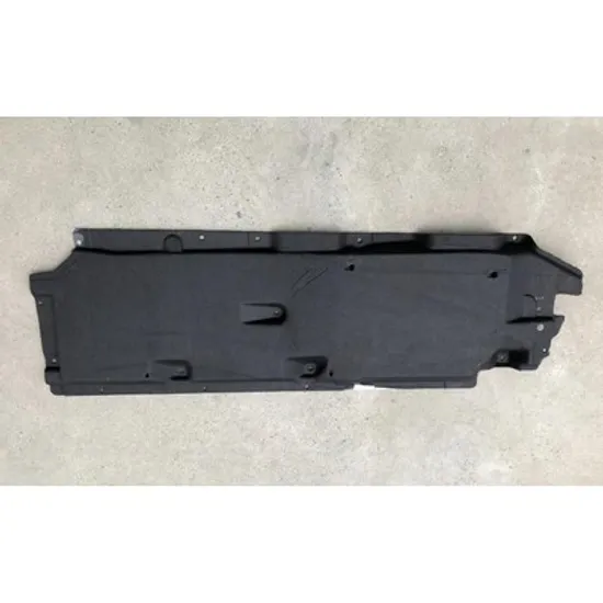 Scut Motor AUDI Q8 2018-> Scut motor plastic STANGA Perioada 2018 2019 2020 2021 2022