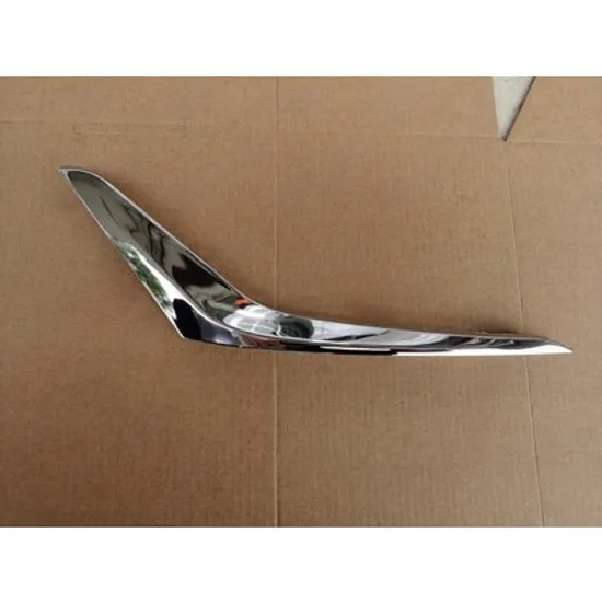 Bandou Bara spate BMW 3 G20 2018-> Bandou bara spate inferioara cromat (LUXURY-LINE) DREAPTA Perioada 2018 2019 2020 2021 2022