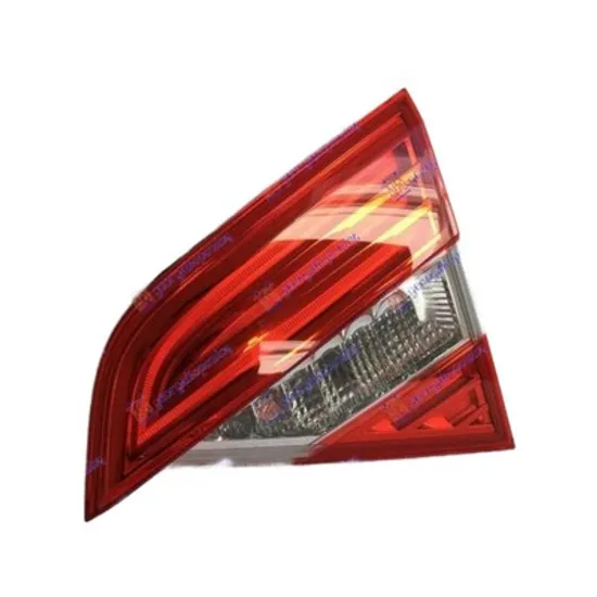Stop Spate SKODA SUPERB 2 2008->2015 Lampa spate interioara LED dreapta Perioada 2008 2009 2010 2011 2012 2013 2014 2015