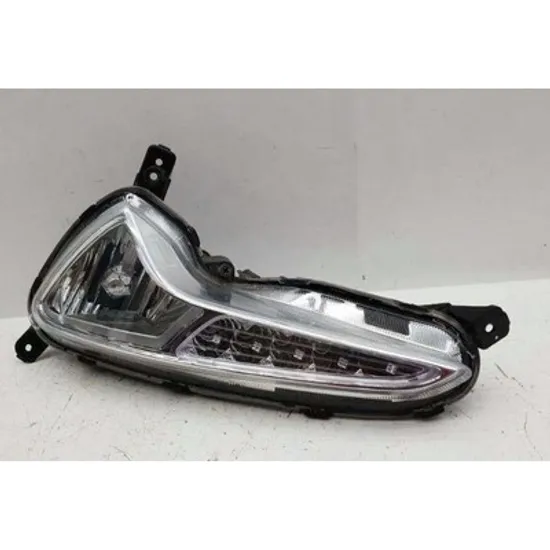Proiector HYUNDAI ACCENT 4 2010-> Proiector LED (H8) DREAPTA Perioada 2014 2015 2016 2017 2018