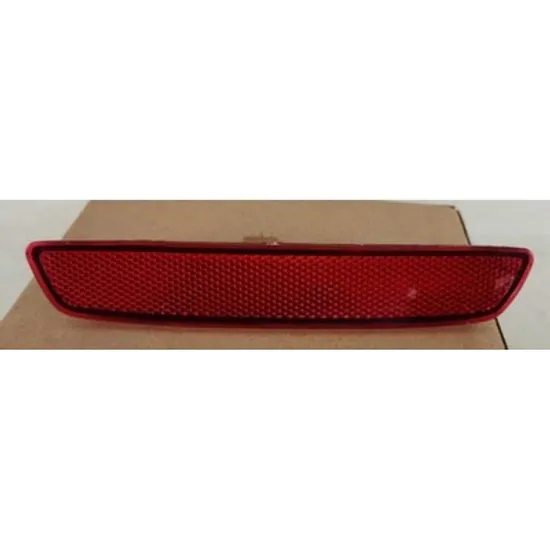 Reflector Spate CHEVROLET TRAX 2012-> Reflector Bara spate STANGA Perioada 2012 2013 2014 2015 2016 2017